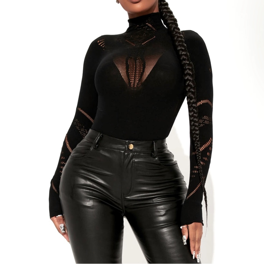BRAND NEW stylist black bodysuit